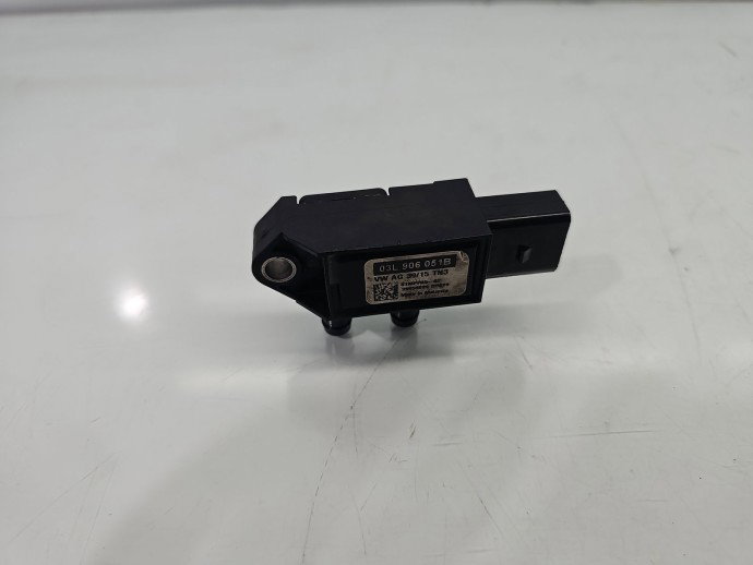 Senzor presiune Volkswagen Golf 7 (5G) [Fabr 2014-prezent] 03L906051B