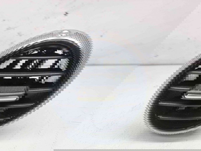  Grila aerisire dreapta Audi A3 Sportback (8PA) [Fabr 2004-2013] 8P0820901