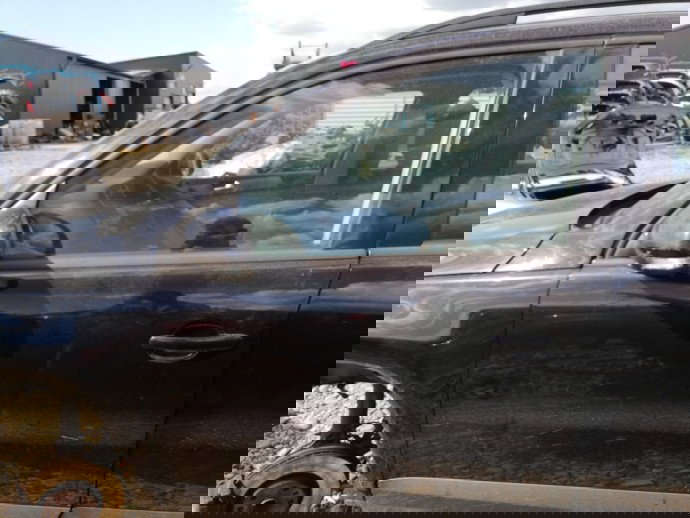 Usa stanga fata Volkswagen Tiguan 2.0 CBAB OEM 2007-2016