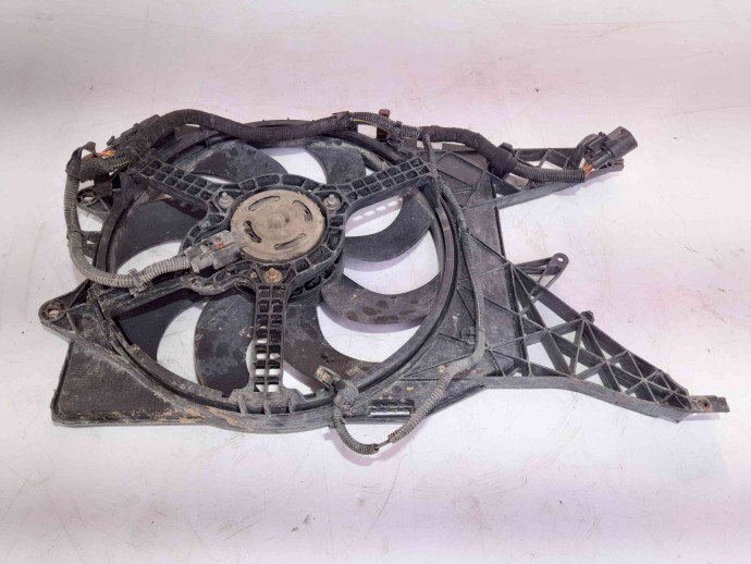 Electroventilator 55703930 Opel Corsa D [Fabr 2006-2013] 1.3