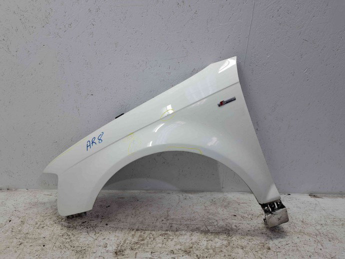 Aripa stanga fata Audi A3 Sportback (8PA) [Fabr 2004-2013] LY9C