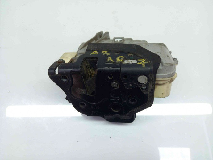 Broasca usa dreapta fata 4F2837016B AUDI A3 Sportback (8PA) [Fabr 2004-2013]