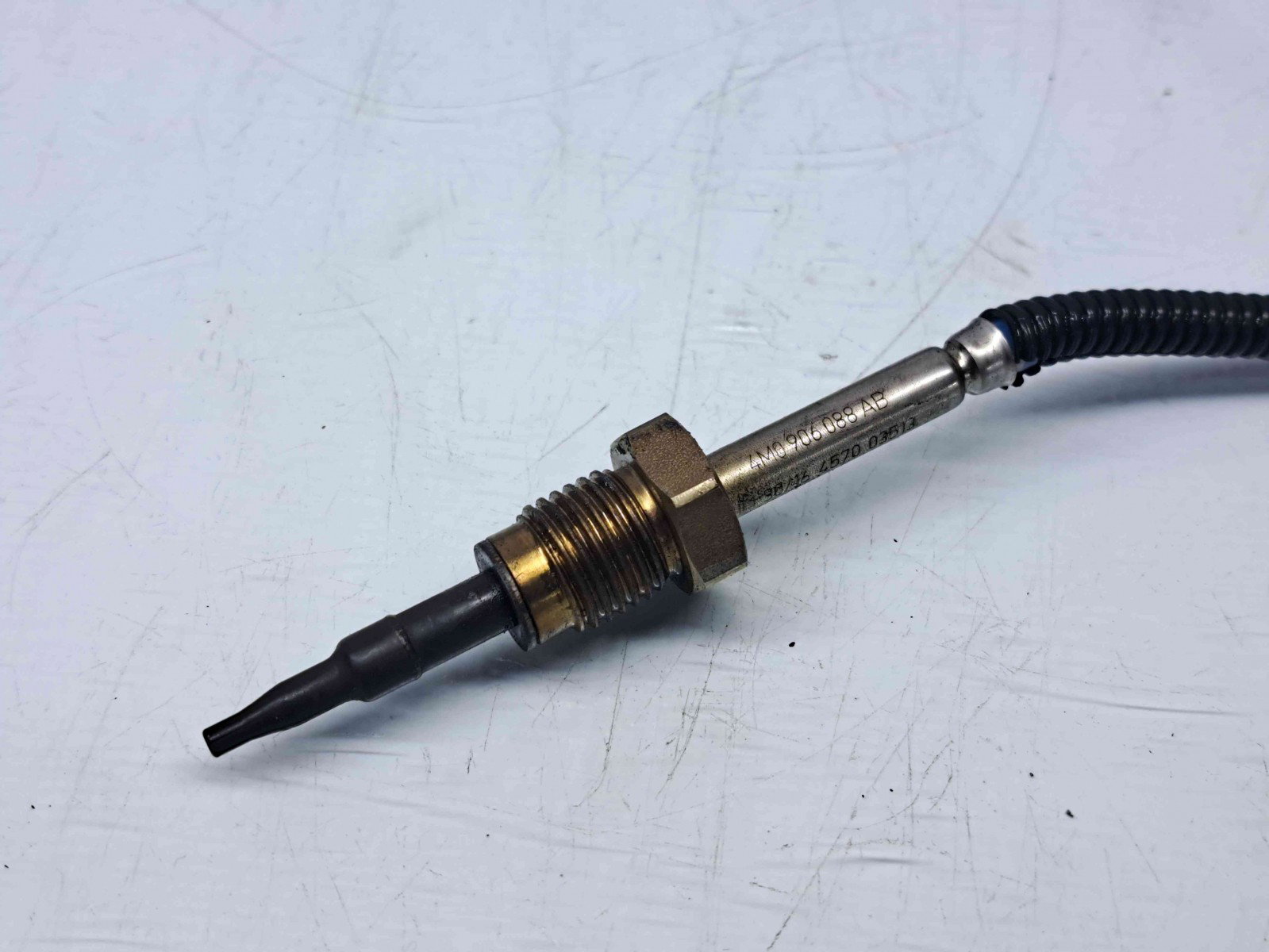 Senzor temperatura Audi Q7 (4MB) [ Fabr 2015-prezent] 4M0906088AB - imagine 3