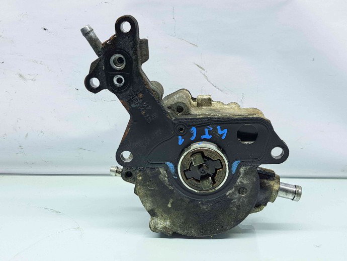 Pompa vacuum Audi  038145209 BLS  