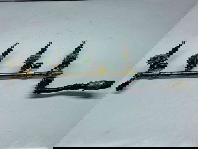 Rampa injectoare Opel Astra J [Fabr 2009-2015] OEM 1.6 Benz A16XER  