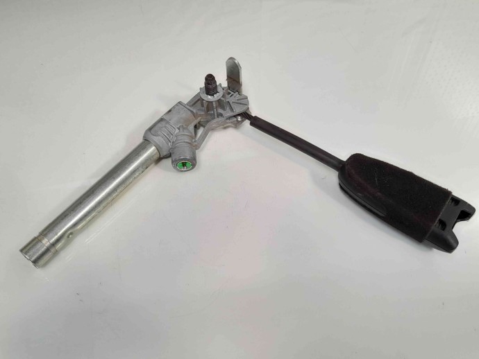 Capsa centura dreapta fata OEM Opel Corsa D [Fabr 2006-2013]
