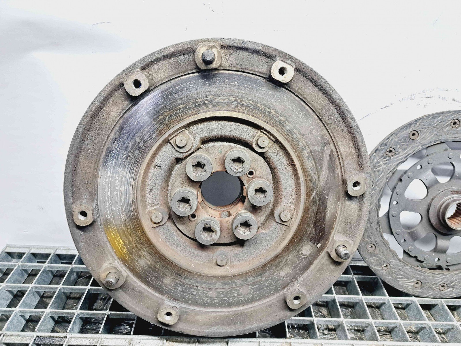 Kit ambreiaj volanta masa dubla Bmw 1 (E81, E87) [Fabr 2004-2010] OEM 1.6 Benz N45 85KW 1.6 Benz N45 85KW - imagine 2