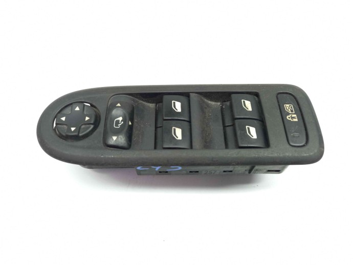 Butoane comanda geamuri sofer 96660257XT Citroen C5 (III) [ Fabr 2008-prezent] 