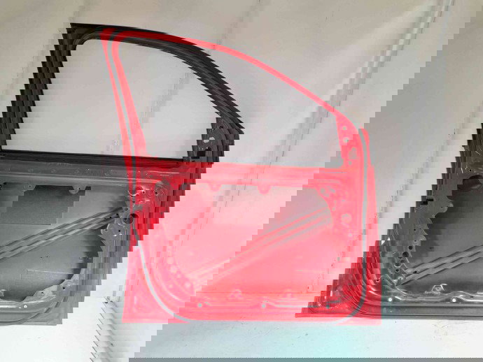 Usa stanga fata LP3G Volkswagen Polo (9N) [Fabr 2001-2008]