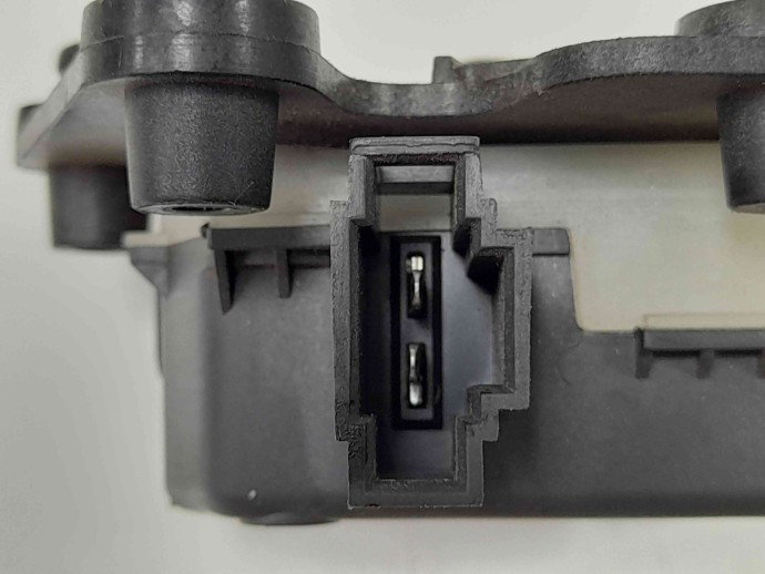 Actuator haion 8E9827833  AUDI A6 (4B2, C5) [Fabr 1997-2005]  AFB