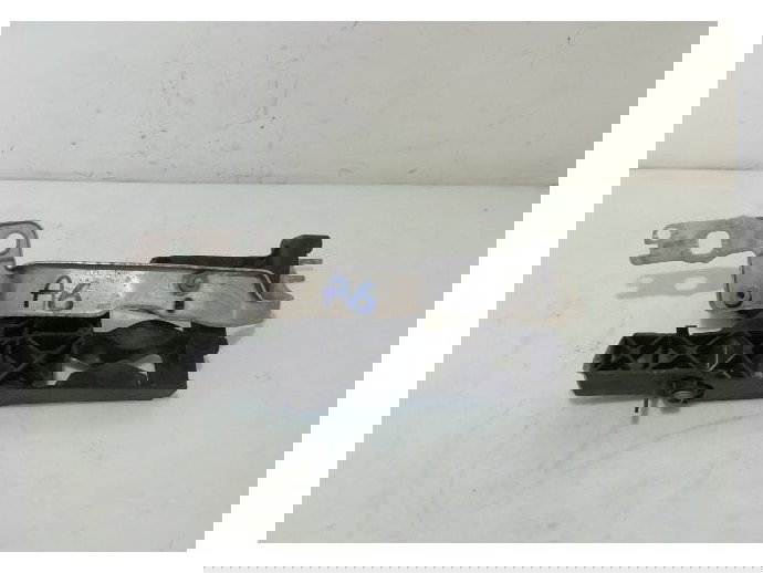 Suport far stanga Audi A6 C7 2.0 CGLC 4g0805607 2011-2018