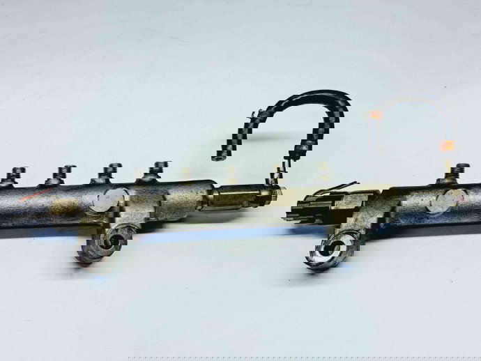 Rampa injectoare Nissan X-Trail (T30) [Fabr 2001-2007] OEM 2.2 YD22ETI  