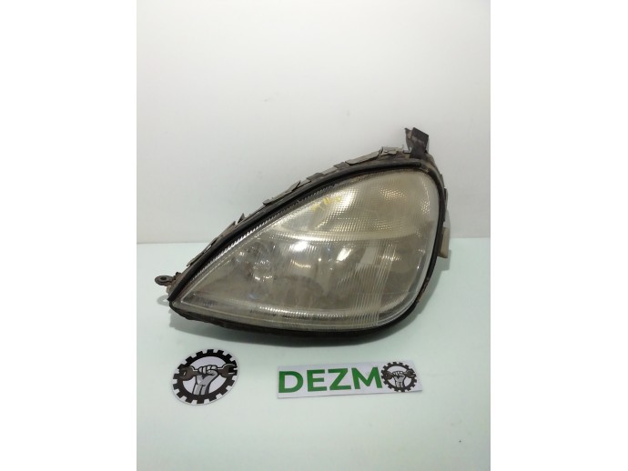 Far stanga Mercedes a class A140