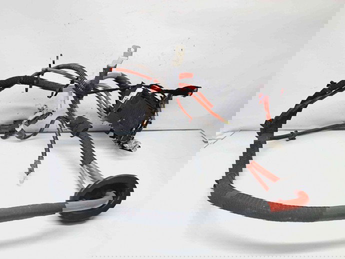  Borna baterie (+) cu capsa Audi Q7 (4MB) [ Fabr 2015-prezent] 8W0915459F 