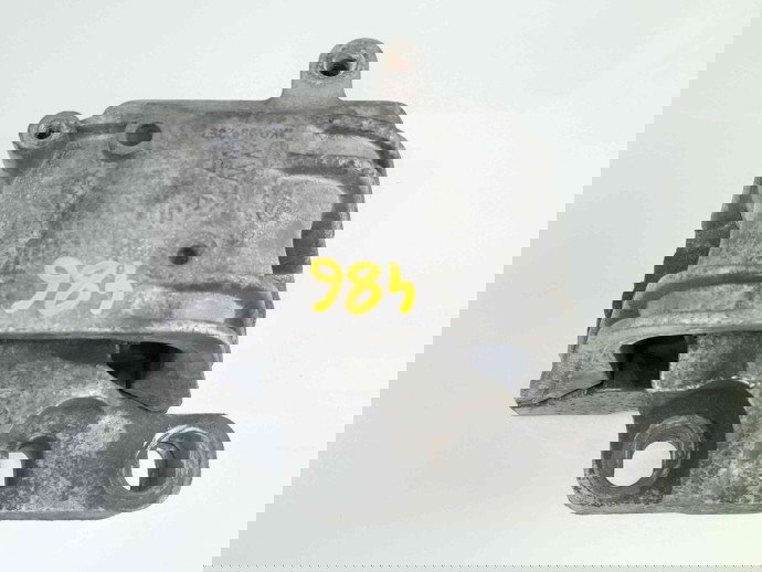 Suport motor 1K0199262  Skoda Octavia 2 Combi (1Z5) [Fabr 2004-2013] 2.0 TDI  BMM 064408