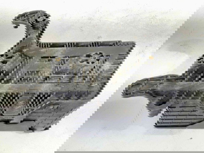 Suport baterie 1K0915333C  Skoda Octavia 2 Combi (1Z5) [Fabr 2004-2013] 2.0 TDI  BMM 064408