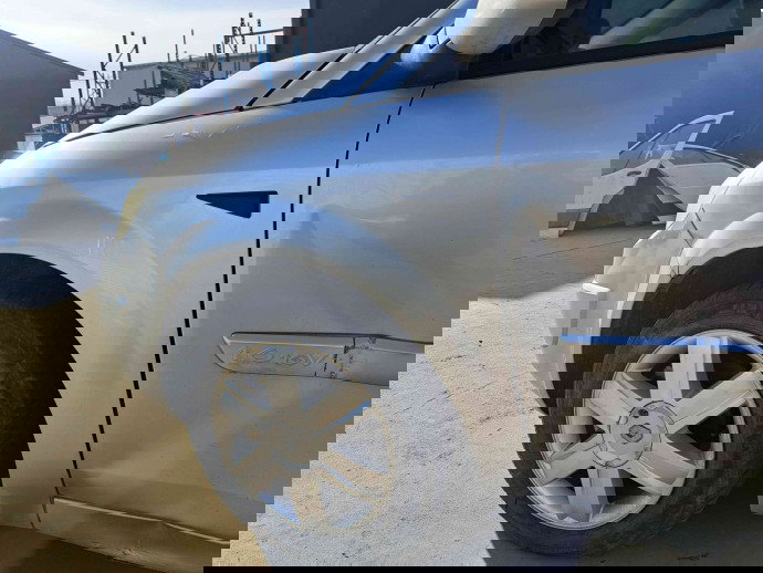 Aripa stanga fata Renault Scenic 1 [Fabr 1999-2003] OEM