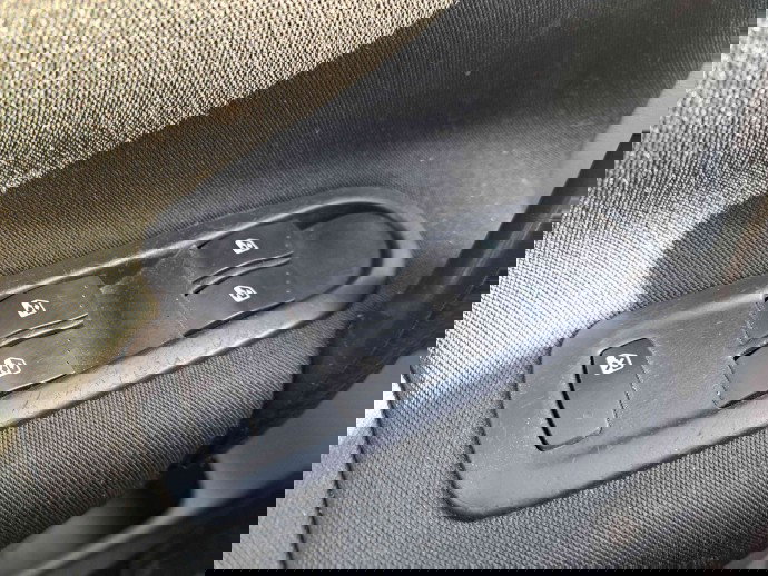  Butoane comanda geamuri sofer Renault Scenic 1 [Fabr 1999-2003] OEM