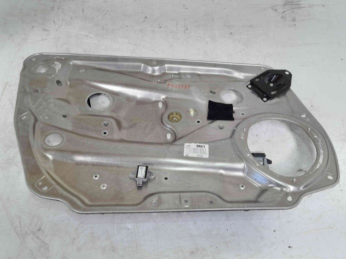 Macara electrica stanga fata A2048204102 Mercedes Clasa C (W204)