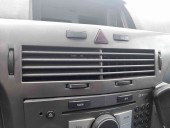Grila aerisire centrala OEM  Opel Astra H Combi [Fabr 2004-2009] 1.7 CTDI 01328035
