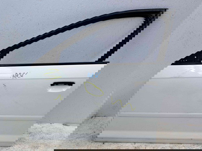 Usa stanga fata Audi A3 Sportback (8PA) [Fabr 2004-2013] LY9C