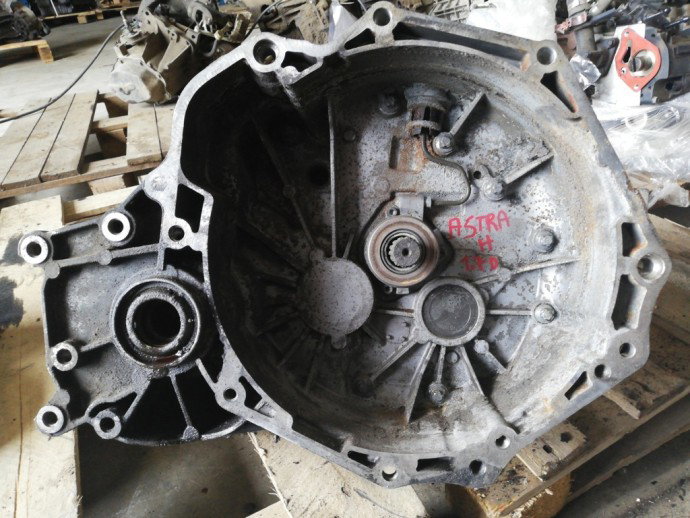 Cutie viteze manuala 5 trepte Opel Astra H 1.7 CDTI 5495775 2004-2009