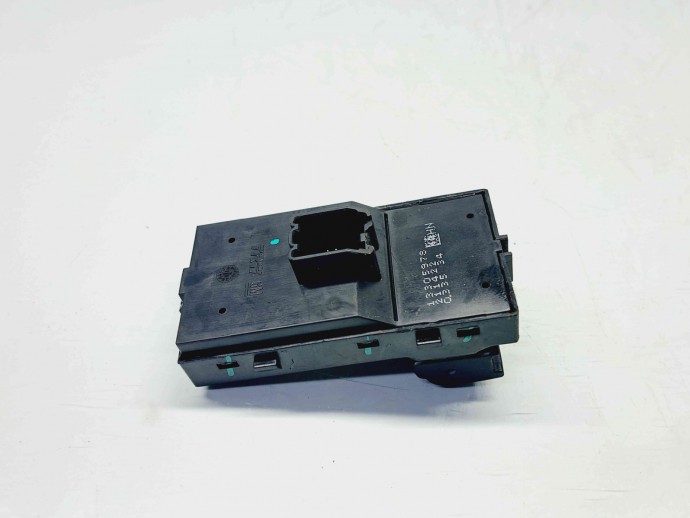  Butoane comanda geamuri sofer Opel Meriva B [Fabr 2010-prezent] 13305978