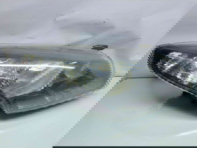  Far dreapta Renault Megane 3 [Fabr 2008-2015] 260103187R