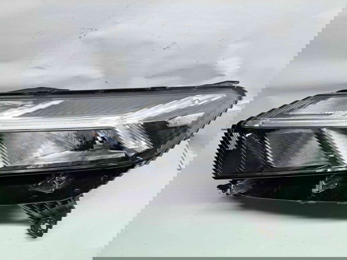  Far stanga Dacia Logan 3 [Fabr 2021-2024] 260606033R