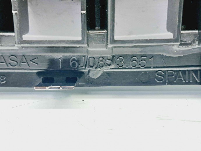 Grila bara fata Seat Ibiza 5 (6J5) [Fabr 2008-2017] 6J0853651