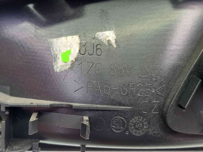 Maner interior dreapta fata Skoda Octavia 2 Combi (1Z5) [Fabr 2004-2013] 1Z0837248