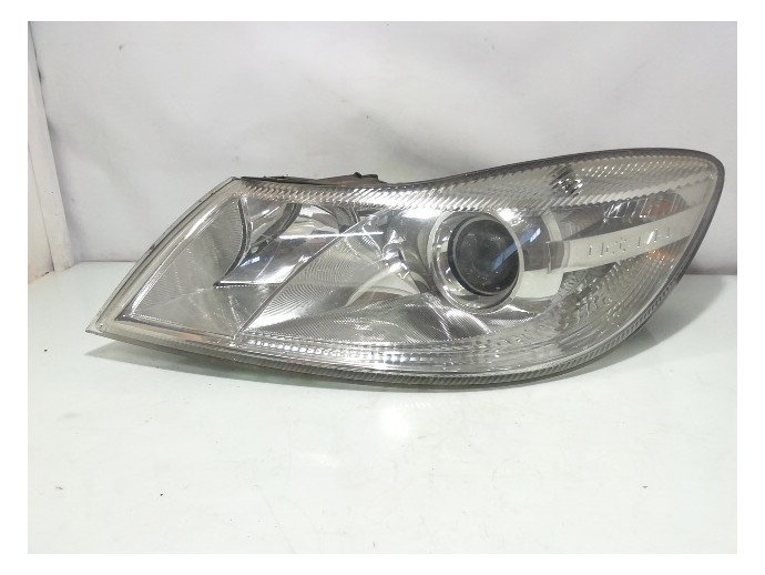 Far stanga Skoda Octavia 2 facelift 1.9 TDI BXE 1Z2941015F 2004-2013