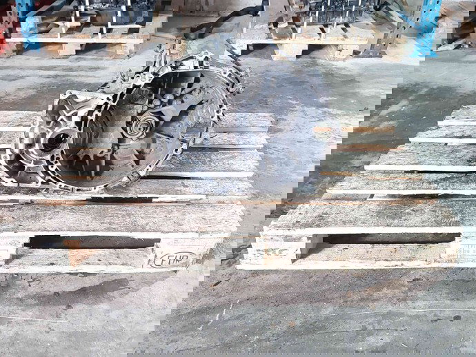 Cutie viteze manuala 6 trepte Nissan X-Trail (T30) [Fabr 2001-2007] 304418H700 2.2 YD22ETI 2.2 YD22ETI 80KW / 109CP