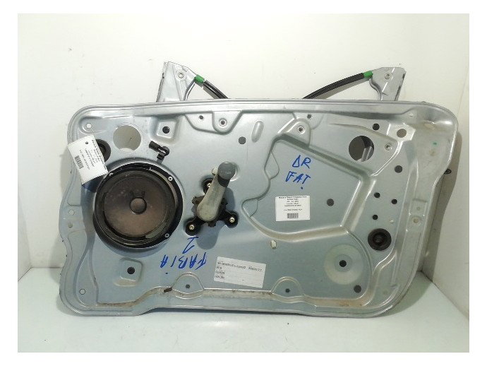 Macara geam dreapta fata Skoda Fabia 1 1.4 benz BBZ 6Y2837752A 1999-2007