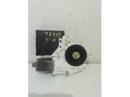 Motoras macara geam stanga fata Audi A3 2.0 BKD 8P0959802H 2003-2012