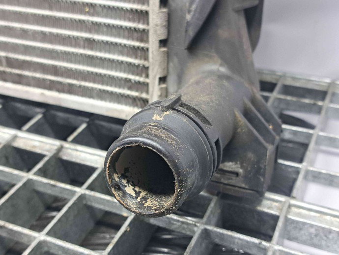 Radiator apa Audi A4 Avant (8ED, B7) [Fabr 2004-2008] 8E0121251A 2.0 TDI BRE  