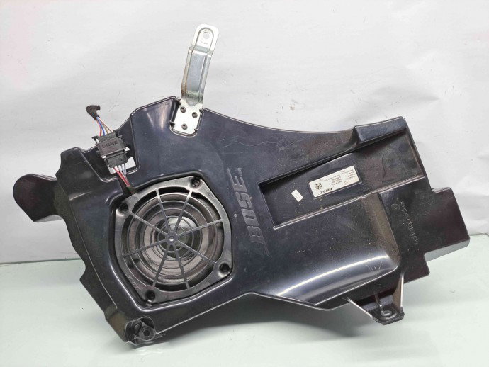  Subwoofer Audi A3 Sportback (8PA) [Fabr 2004-2013] 8P4035382C