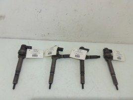 Injector Opel Astra H  1.7 CDTI Z17DTH 0445110101174 2004-2009