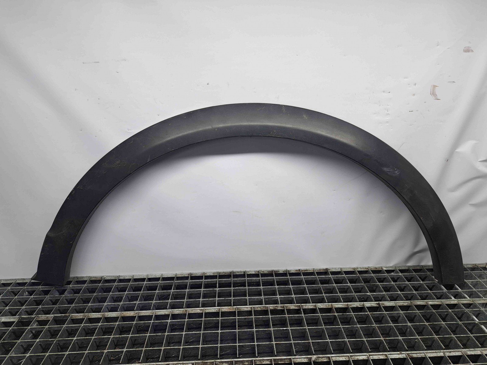 Ornament aripa stanga spate Opel Antara [Fabr 2006-2017] 96660209