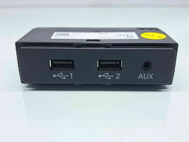  Conector auxiliar USB Audi Q7 (4MB) [ Fabr 2015-prezent] 4M0035736A