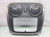  Grila aerisire centrala Dacia Sandero 2 Stepway [Fabr 2012-prezent] 682608729R