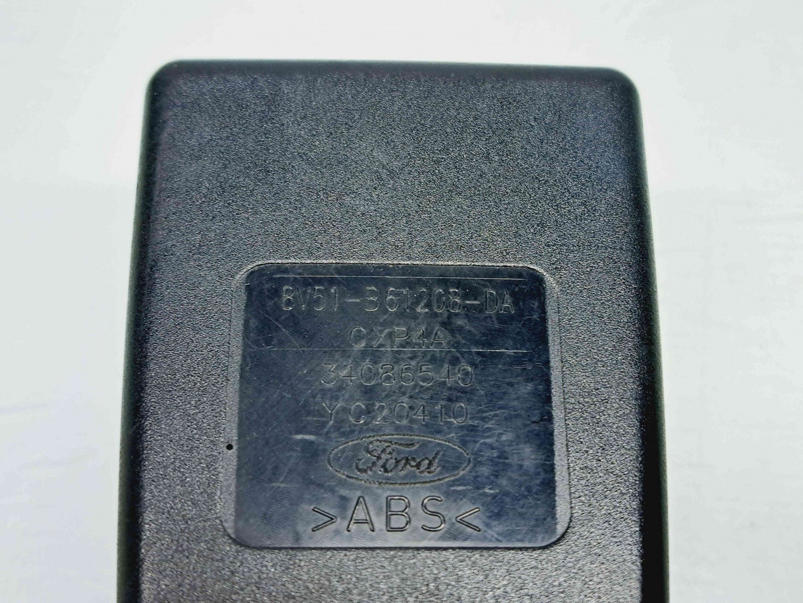 Capsa centura dreapta fata Ford Fiesta 6 [Fabr 2008-2019] 8V51-B61208-DA 1.25 Benz 60KW / 80CP - imagine 2