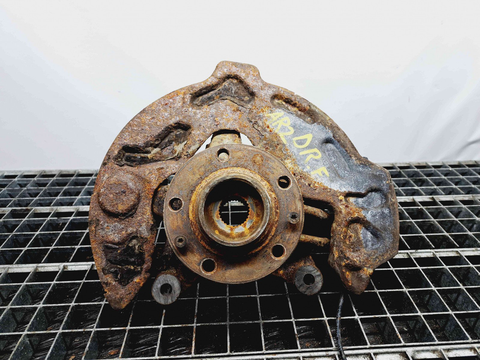 Fuzeta fata dreapta Peugeot 508 [Fabr 2010-2018] OEM 2.0 DW10BTED4 2.0 DW10BTED4 110KW / 150CP - imagine 1