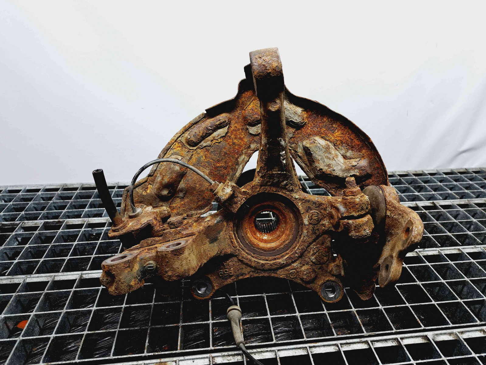 Fuzeta fata dreapta Peugeot 508 [Fabr 2010-2018] OEM 2.0 DW10BTED4 2.0 DW10BTED4 110KW / 150CP - imagine 3