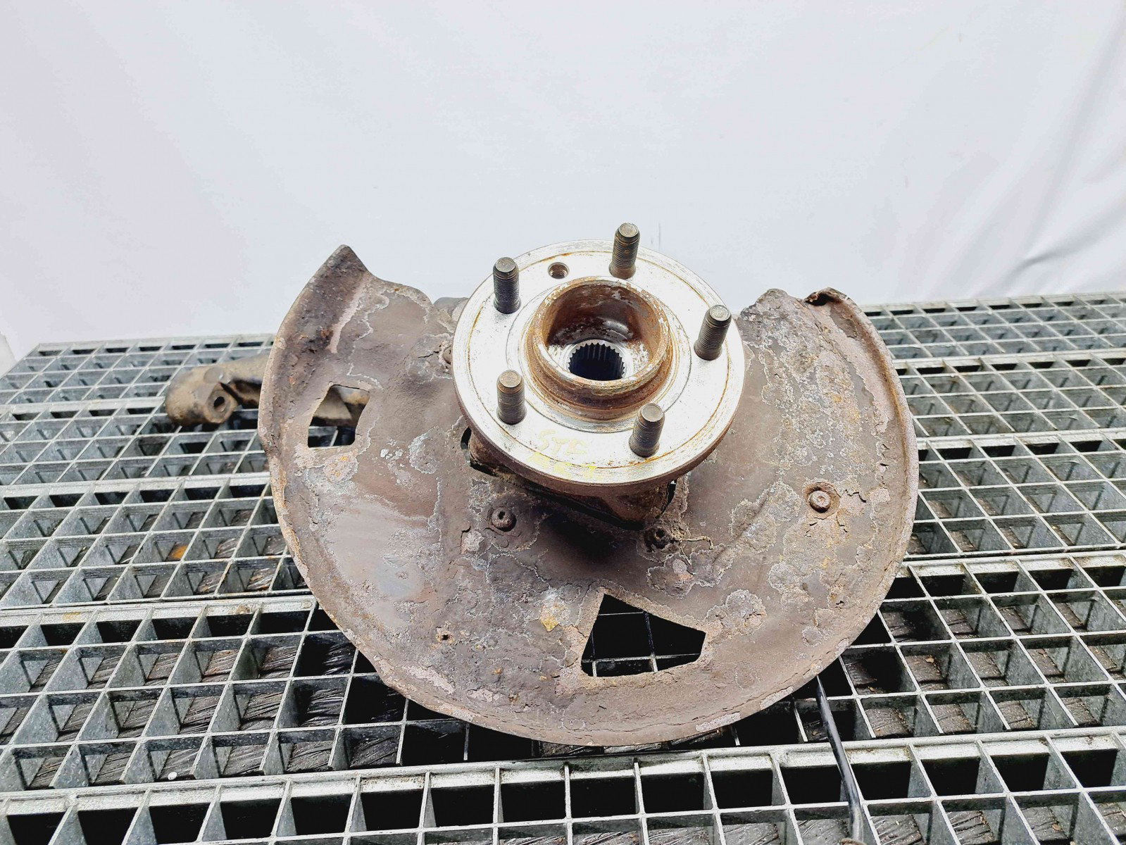 Fuzeta fata stanga LAND ROVER Range Rover Sport (LS) [Fabr 2002-2013] OEM 2.7 V6 276DT 140KW / 190CP 2.7 V6 276DT 140KW / 190CP - imagine 1