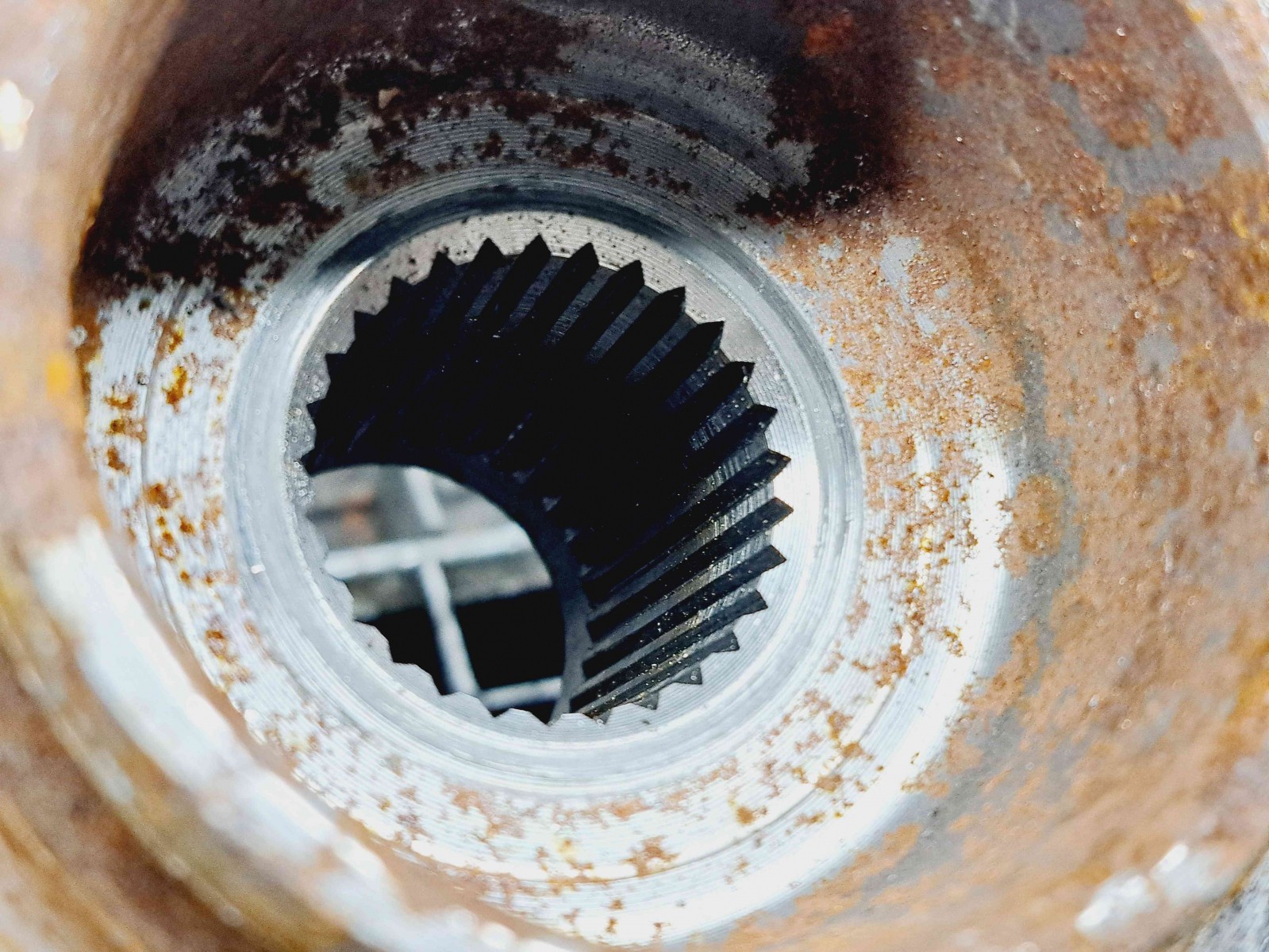 Fuzeta fata stanga LAND ROVER Range Rover Sport (LS) [Fabr 2002-2013] OEM 2.7 V6 276DT 140KW / 190CP 2.7 V6 276DT 140KW / 190CP - imagine 2