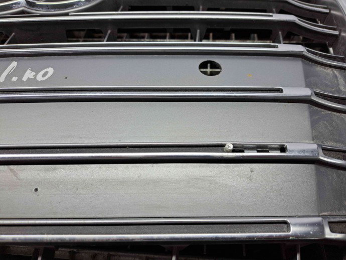 Grila bara fata Audi SQ5 Facelift [Fabr 2013-2017] 8R0853651AD  