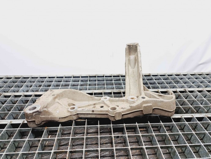 Suport brat-stanga Audi A3 Sportback (8PA) [Fabr 2004-2013] 1K0199295E 2.0 TDI CFFB 103KW / 140CP 2.0 TDI CFFB 103KW / 140CP