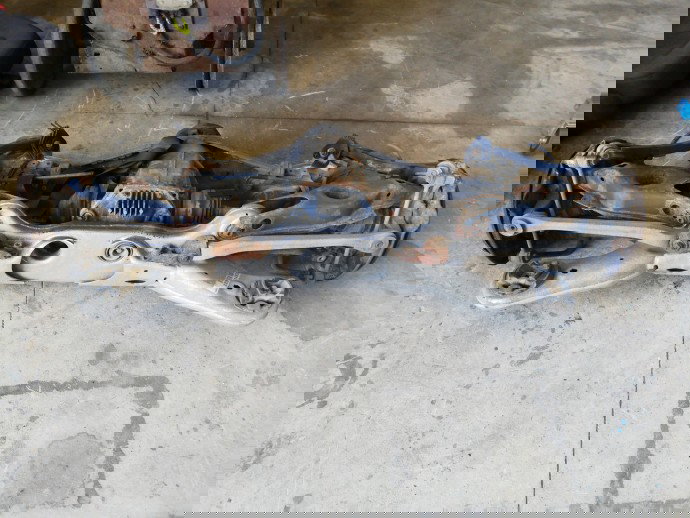 Punte spate Mercedes CLS 350 3.0 OEM 2004-2011