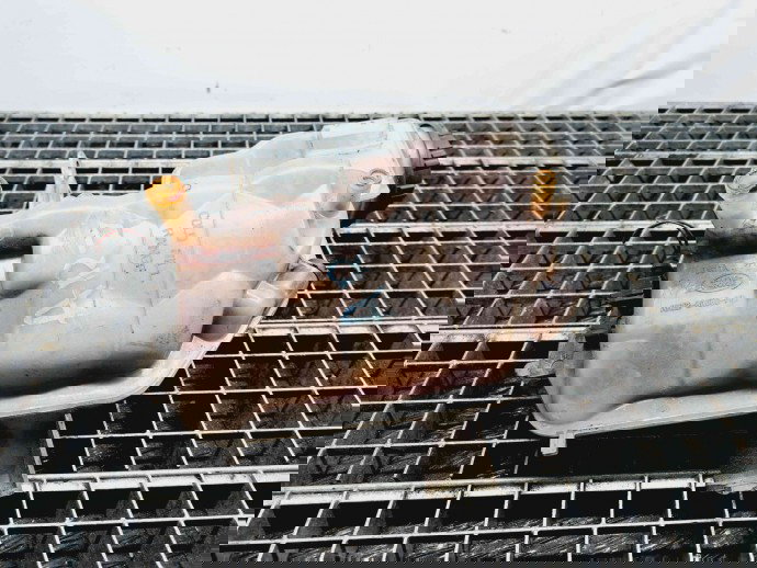 Vas expansiune LAND ROVER Range Rover Sport (LS) [Fabr 2002-2013] AH22-8A080-AB